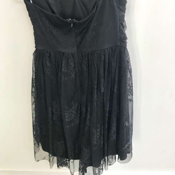 Black strapless dress with lace overlay - Picture 3 of 3